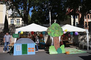Stra&szlig;enfest der pro vita Akademie