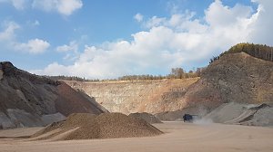 Ehemalige Unterberger besuchten Betriebsst&auml;tte