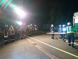 Proben f&uuml;r den Ernstfall: Feuerwehrausbildung in Neustadt