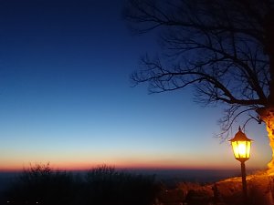 Sonne, Mond und Sterne