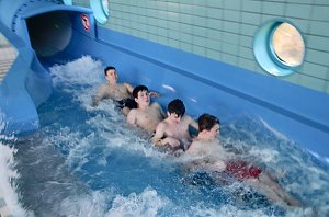 Mega-Poolparty