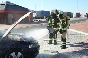 Auto brannte auf Rastplatz aus