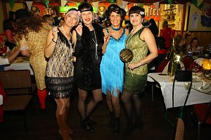 M&auml;nnerballett on Tour