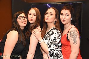 90er und 2000er Party