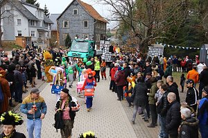 Festumzug zum 50. Jubil&auml;um in Wollersleben
