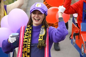 Festumzug zum 50. Jubil&auml;um in Wollersleben
