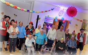Rosenmontag im DRK-Pflegeheim