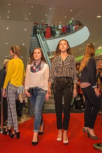 Jugendweihe-Look im der Marktpassage