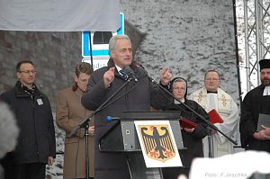 &Uuml;bergeben