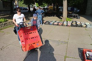 Kila-B&uuml;cherflohmarkt auf dem Blasii-Kirchplatz