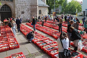 Kila-B&uuml;cherflohmarkt auf dem Blasii-Kirchplatz