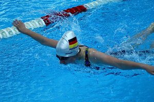 Erfolgreich in internationalem Wasser: die Nachwuchsschwimmer des SVN90