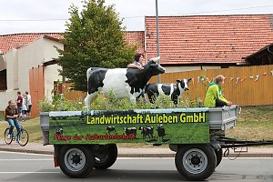 Gro&szlig;er Festumzug in Auleben