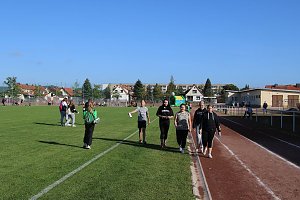 Die Sch&uuml;ler der Lessing-Schule weihten ihren Sportplatz mit einem gro&szlig;en Sport- und Spielfest ein