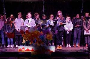 Herder-Gymnasium beteiligte sich am 30-j&auml;hrigen Jubil&auml;um zur Friedlichen Revolution mit anspruchsvollem Programm