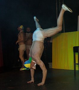 Salzaer N&auml;rrinnen und Narren feierten im Jugendclubhaus