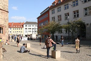 Demonstrieren unter Corona auf dem Nordh&auml;user Rathausplatz