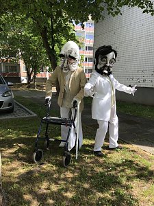 Das junge Theater kann auch ohne Dialog und gro&szlig;es B&uuml;hnenbild Geschichten erz&auml;hlen