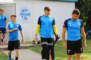 Trainingsauftakt des Oberliga-Kaders im AKS