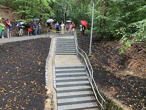 Einweihung der neuen Gehegetreppe