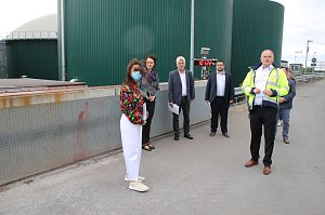 Besuch der Staatssekret&auml;rin in Bielen