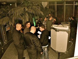 Party in der Atrium Passage