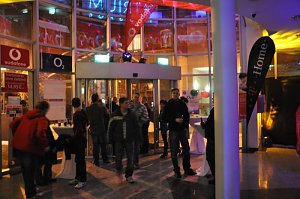 Party in der Atrium Passage