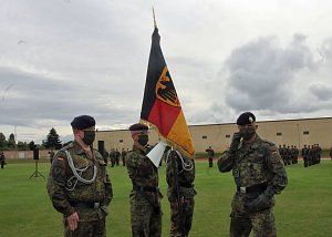 K&uuml;rzeste Kommandeurszeit der Bundeswehr