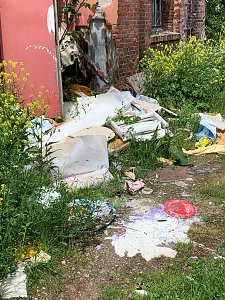 M&uuml;ll am Schacht Ludwigshall