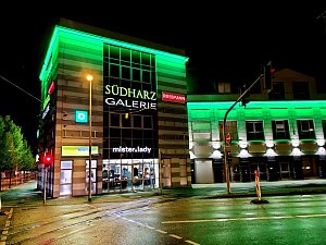 Peter Blei unterwegs im abendlichen Nordhausen