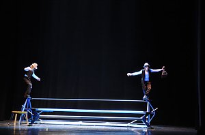 Salto Mortale im Theater