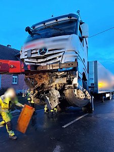 LKW-Bergung bei Oberspier
