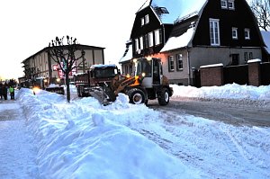 Schneefräse in Heringen im Einsatz