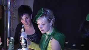 N&auml;rrische Weiber