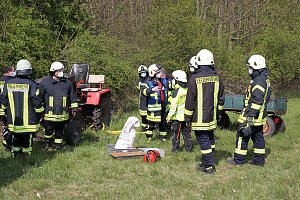 Gespann &uuml;berschlug sich in der Goldenen Aue