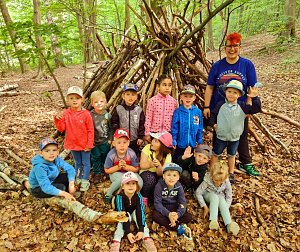 F&uuml;r die Kleinen der Kinderwelt am Frauenberg geht es endlich wieder in den Wald