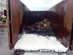 Feuerwehreinsatz auf der M&uuml;lldeponie Nentzelsrode