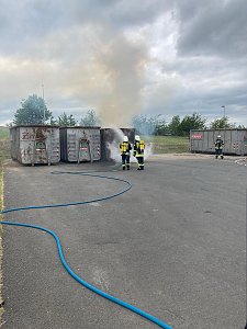 Feuerwehreinsatz auf der M&uuml;lldeponie Nentzelsrode