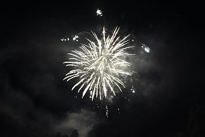 Teich in Flammen