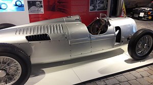 Ausstellungser&ouml;ffnung 100 Jahre AVUS