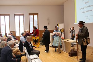 Ehrenb&uuml;rgerin Erika Schirmer &uuml;bergab heute ihr gesammeltes Werk an die Stadt Nordhausen