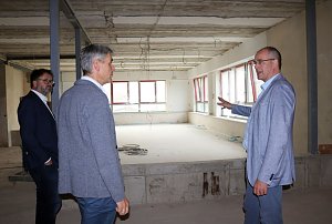 Im Schillergymnasium k&ouml;nnen die ersten fertiggestellten Klassenr&auml;ume genutzt werden