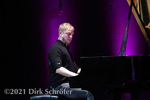 JazzRabazz mit Frederike Gäßlein, "Bluff" und dem "Tingvall Trio"