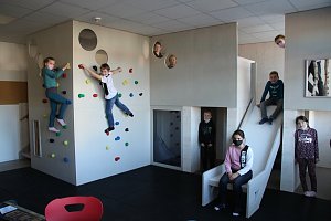 &Uuml;bergabe neuer Spielger&auml;te an der Petermann-Schule in Bleicherode