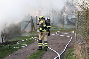 Gartenlaubenbrand im Nordhäuser Kastanienweg