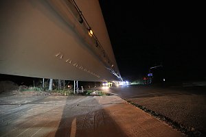 Schwerlasttransport mit Windr&auml;dern