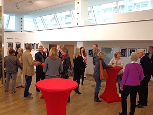 Ausstellungser&ouml;ffnung in der Sparkasse