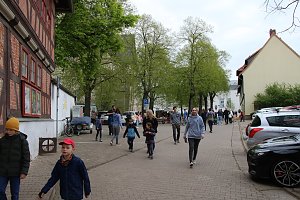 B&uuml;cherflohmarkt auf dem Blasii-Kirchplatz