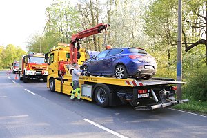 Das Unfallauto wird geborgen