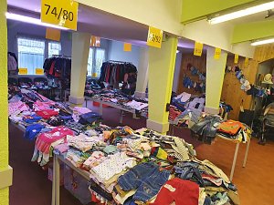 F&uuml;r jeden etwas dabei beim 1. Kindersachen- & Spielzeugbasar